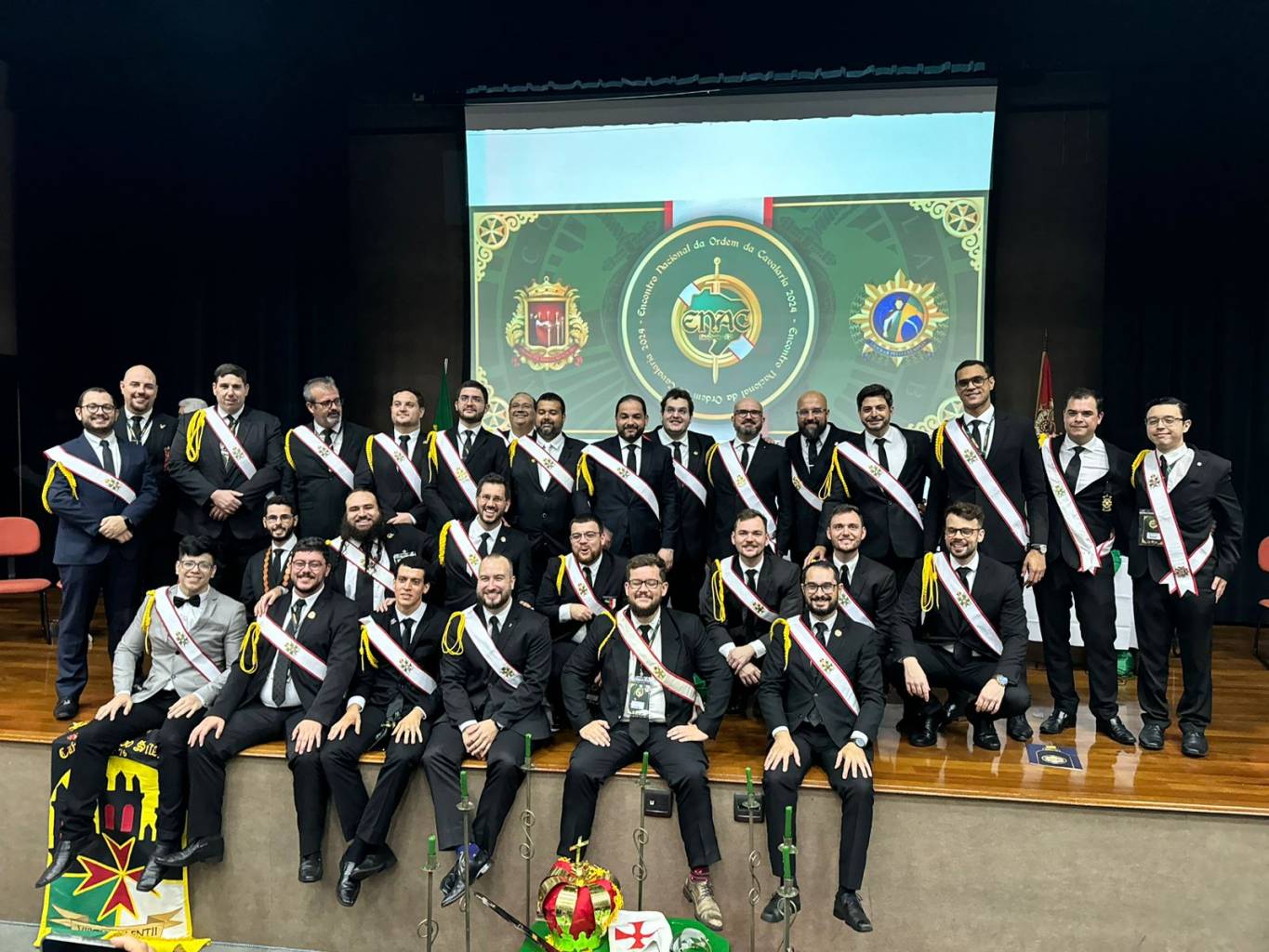 Cavaleiros do Manto Prateado presentes no II ENAC