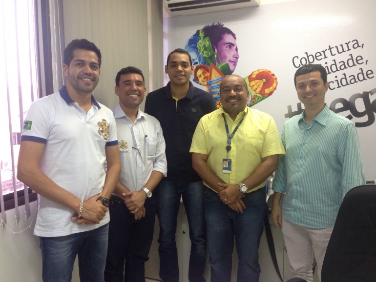 Líderes adultos visitam Grão-Mestre Adjunto